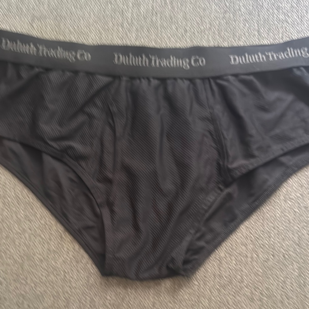 Duluth Trading Co Men's Black briefs